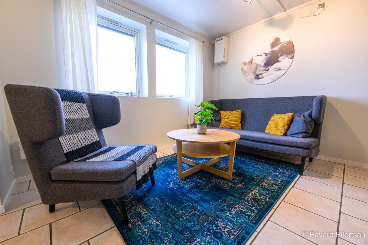Great Apartment With A Lovely View Of The Sea And Mountains Kvaloya Extérieur photo